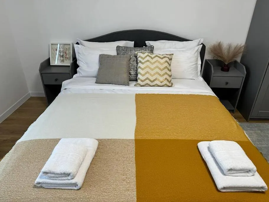 Sky Residence Airport Therme Otopeni 2 Apartament