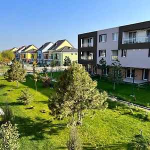 Apartamento Libertatii Gardens Residences